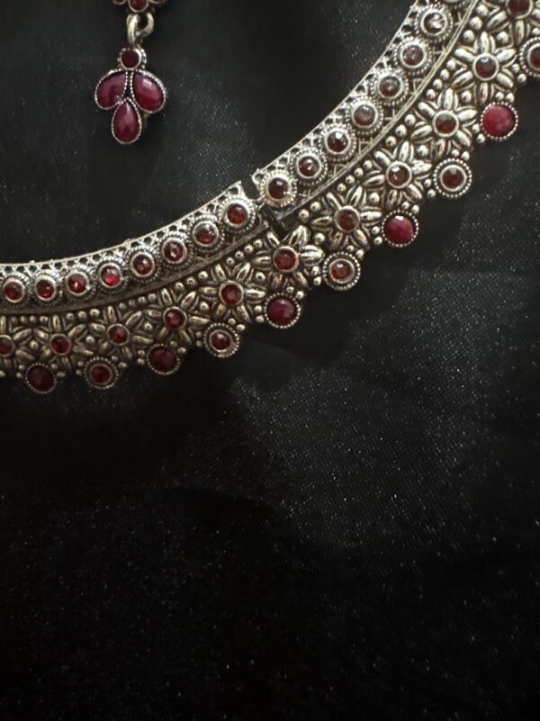 Ruby Bloom Stone Silver Necklace Set for Women AVNC15